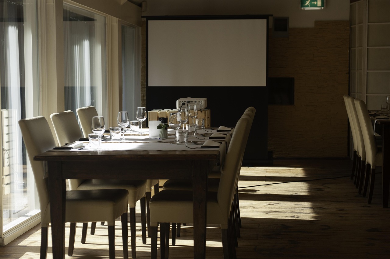 高能手办团：外资公司注册代理程序