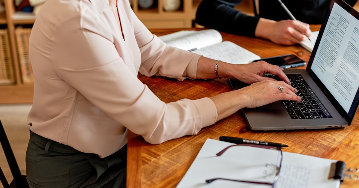 对峙2国际服辅助- 郑州国际货运代理公司注册