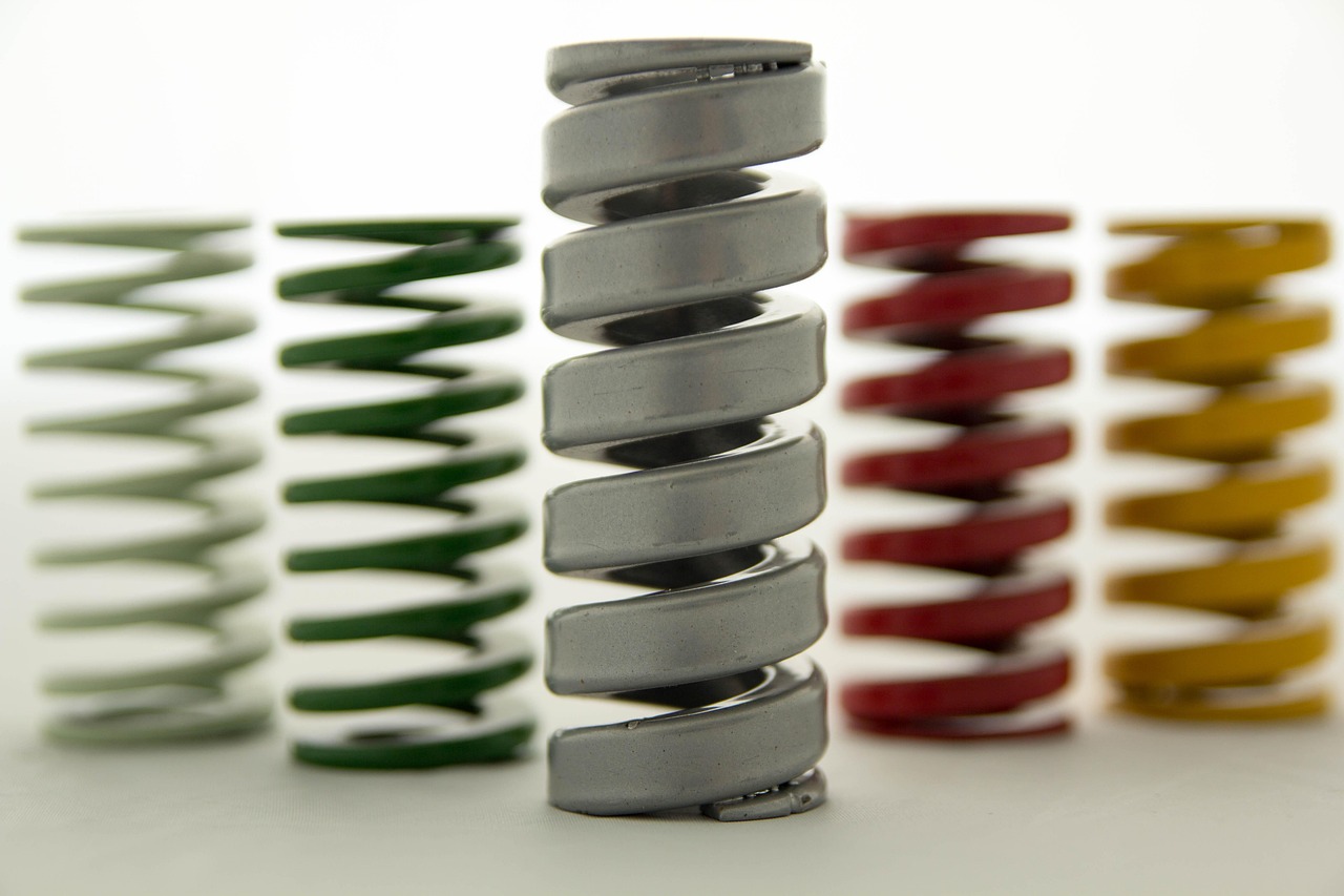 丽晶国际实名账号：陌陌注册多久注销账号